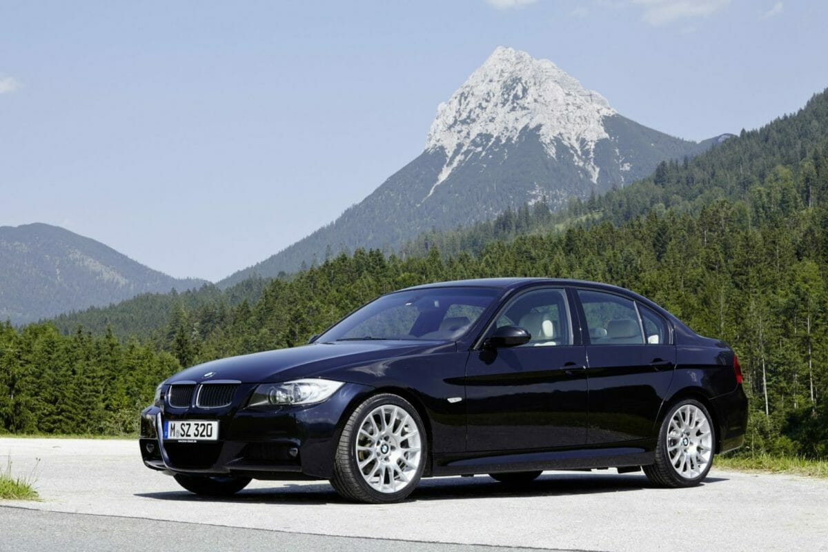 BMW 3 Series E90 - Photo by BMW
