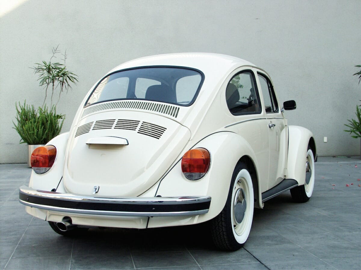 2003 VW Beetle Última Edición rear view - Volkswagen