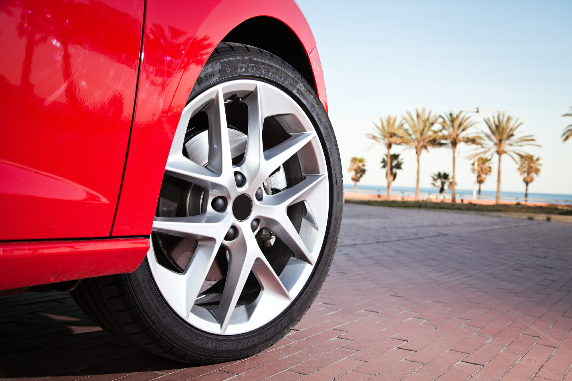 How to Repair Rims With Curb Rash or Scratches