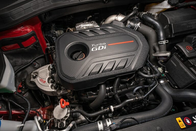 Hyundai Santa Fe 2.0L Engine - Photo by Hyundai