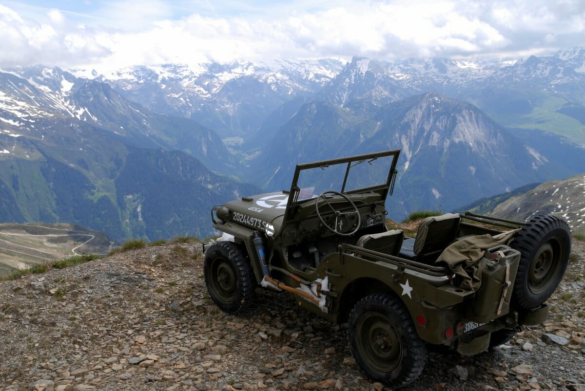 Jeep Wrangler - Photo by philipimage / DepositPhotos